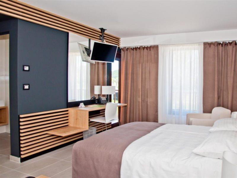 Hotel Residence Ac San Marino Lopar Buitenkant foto