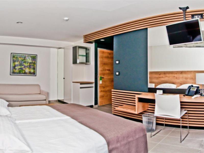 Hotel Residence Ac San Marino Lopar Buitenkant foto